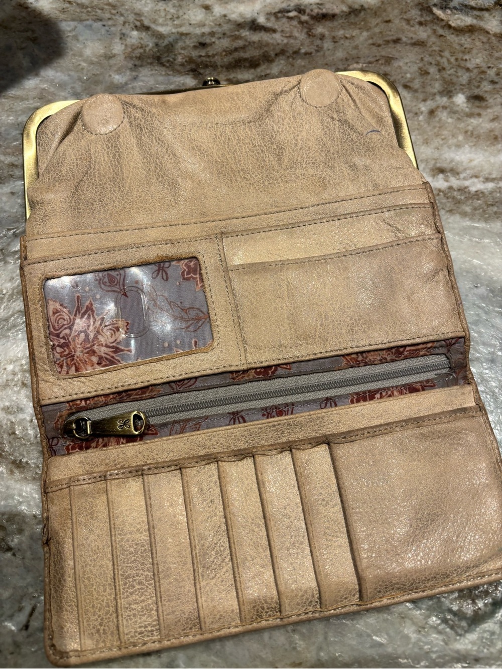 HOBO Beige/Tan Leather Frame Clutch with Gold-Tone Hardware - Picture 4 of 6